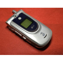 LG U8120 Silver ( Unlocked ) Mobile Phone LG U8120 Silver ( Unlocked ) Mobile Phone