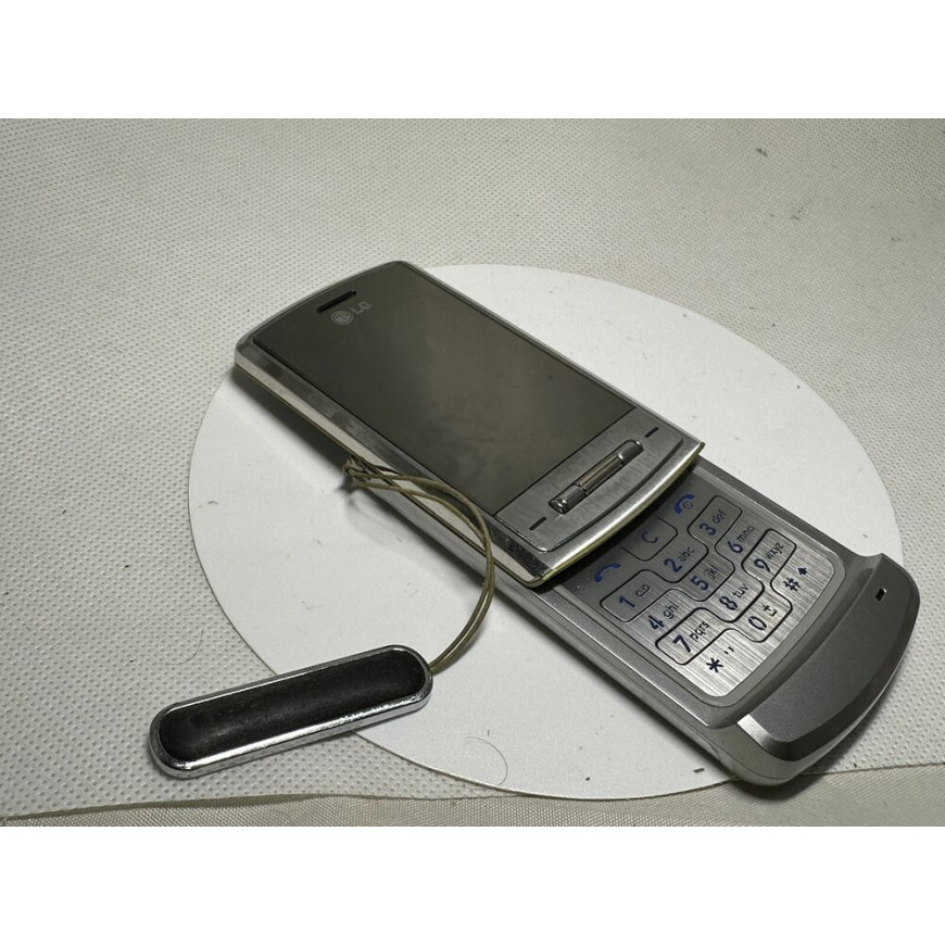 Lg Ke970 Silver ( Unlocked ) Mobile Phone