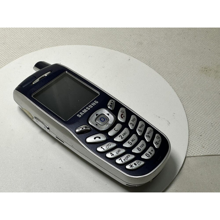 Samsung SGH X600 - Silver (Unlocked) Mobile Phone