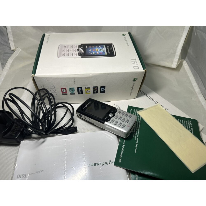 Sony Ericsson T610 Silver ( Unlocked ) Mobile Phone Boxed
