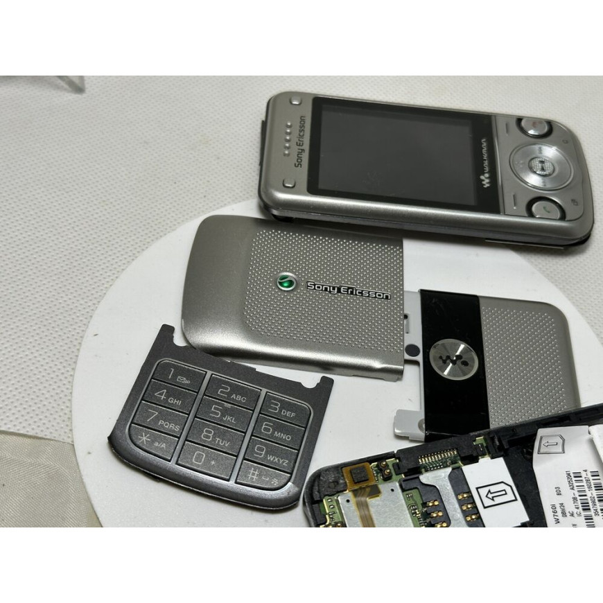 Sony Ericsson Walkman Sony Ericsson W760i Housing
