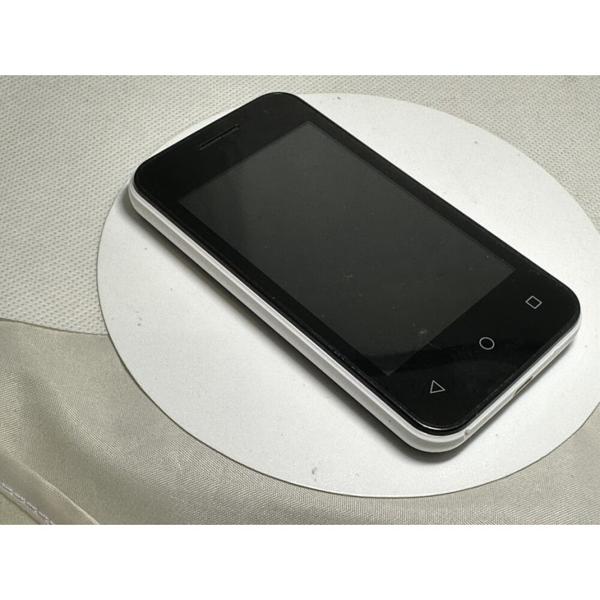 Vodafone VFD200 -White Black ( Unlocked ) Smartphone
