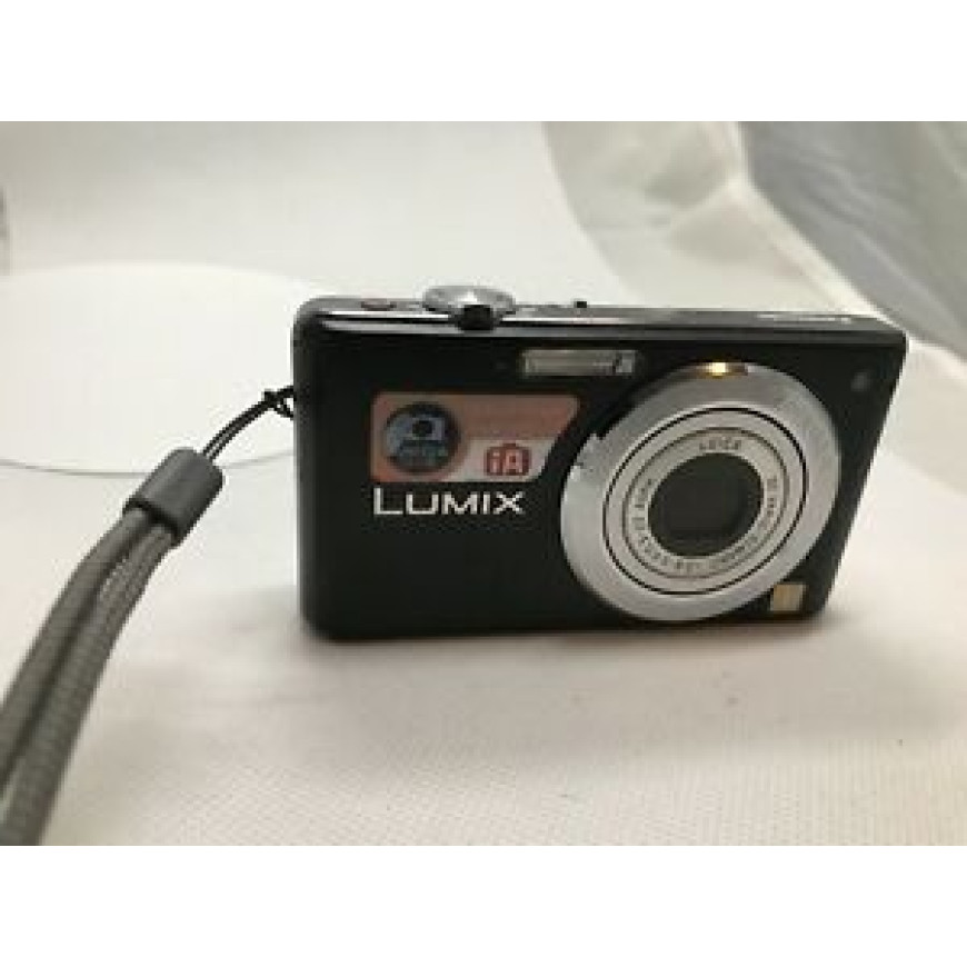 Panasonic LUMIX DMC-FS6 8.1MP Digital Camera - Black Read Listing Description